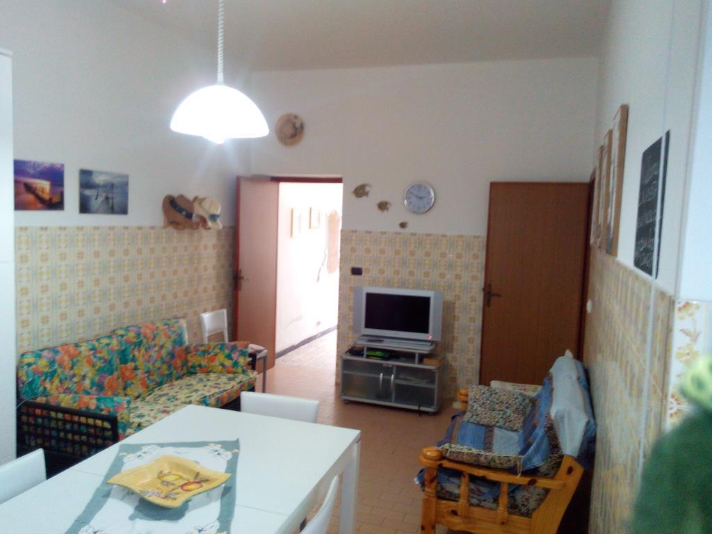 SantʼAntìoco Appartamento Daniela מראה חיצוני תמונה